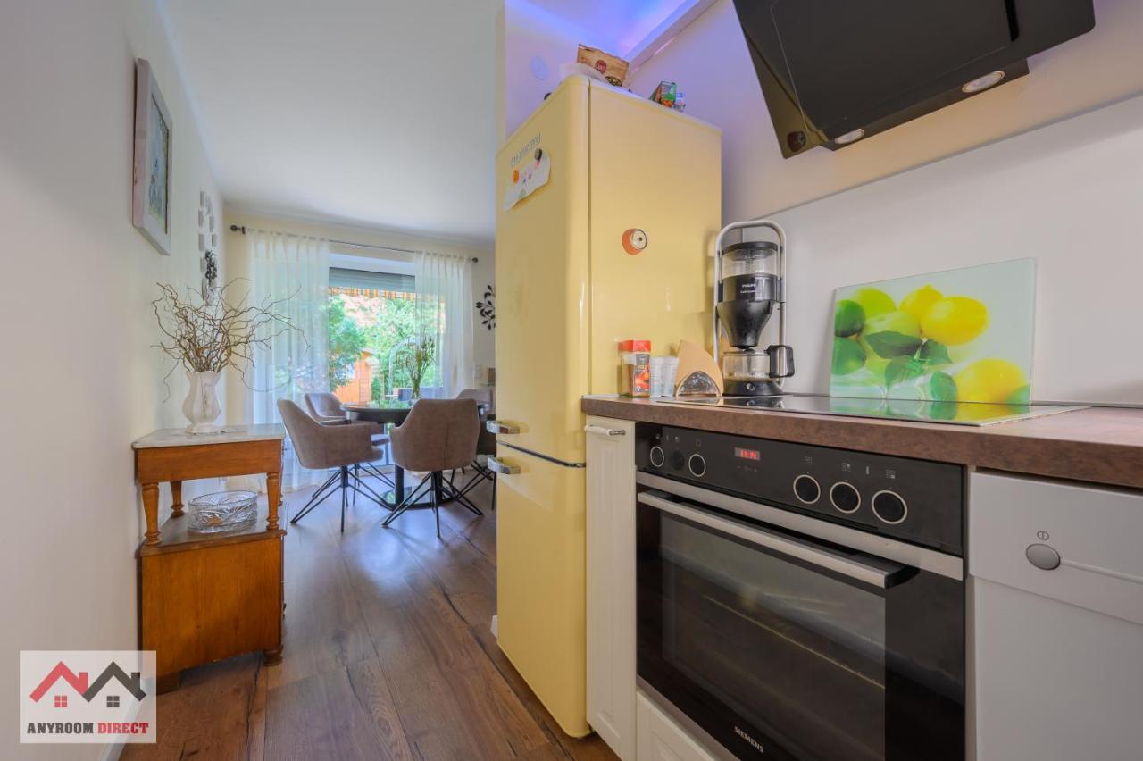 Anyroomdirect Private Apartments Near Hannover Exhibition Room Agency エクステリア 写真