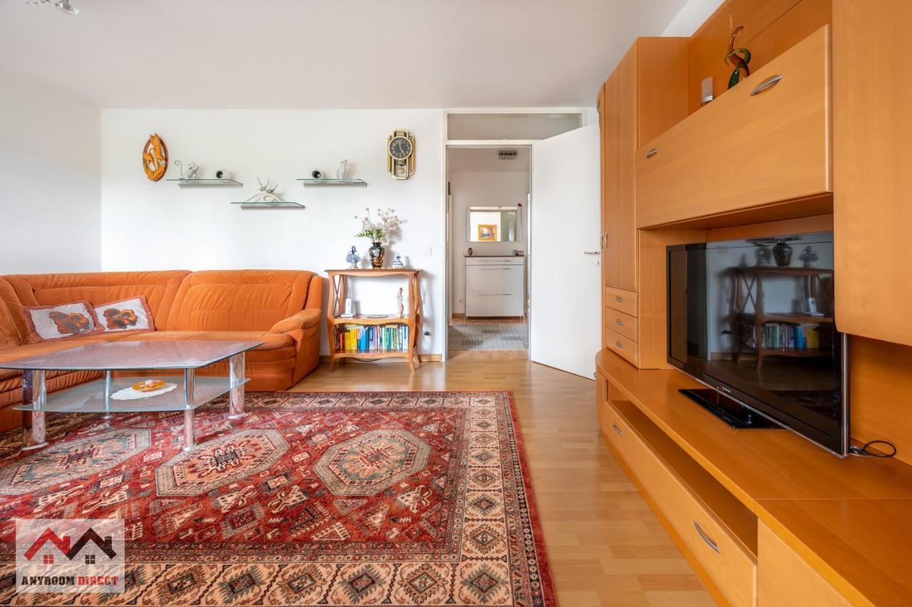 Anyroomdirect Private Apartments Near Hannover Exhibition Room Agency エクステリア 写真