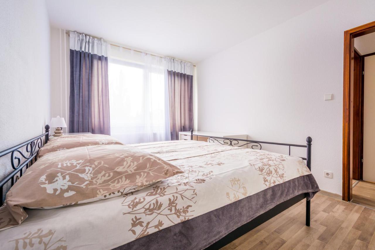 Anyroomdirect Private Apartments Near Hannover Exhibition Room Agency エクステリア 写真