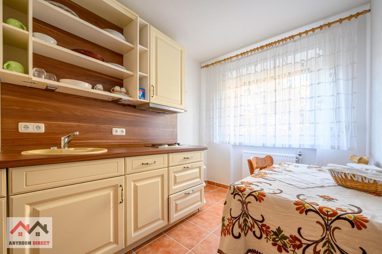 Anyroomdirect Private Apartments Near Hannover Exhibition Room Agency エクステリア 写真