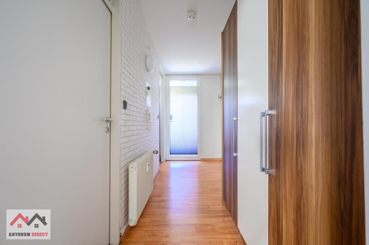 Anyroomdirect Private Apartments Near Hannover Exhibition Room Agency エクステリア 写真