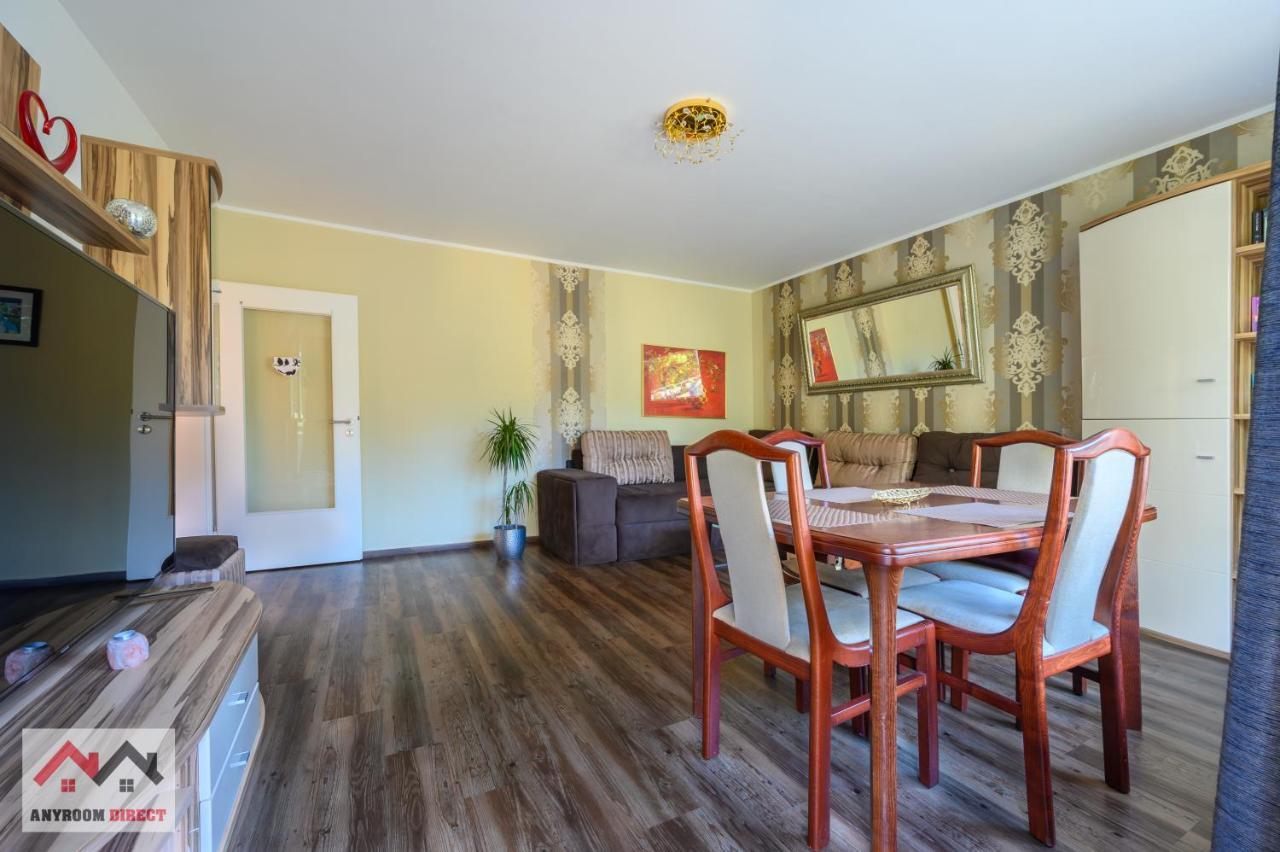 Anyroomdirect Private Apartments Near Hannover Exhibition Room Agency エクステリア 写真
